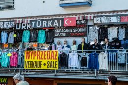 ŚWIAT RÓŻNORODNYCH SZEROKOŚCI