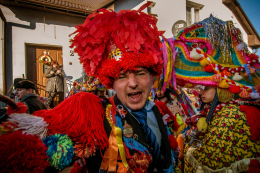 ŚWIAT RÓŻNORODNYCH SZEROKOŚCI